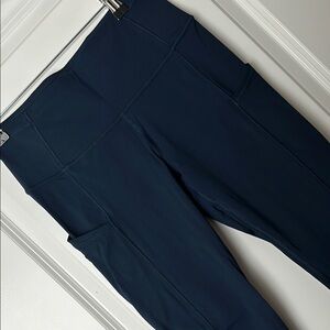 Lululemon Fast and Free Leggings, Size 6, 25” length